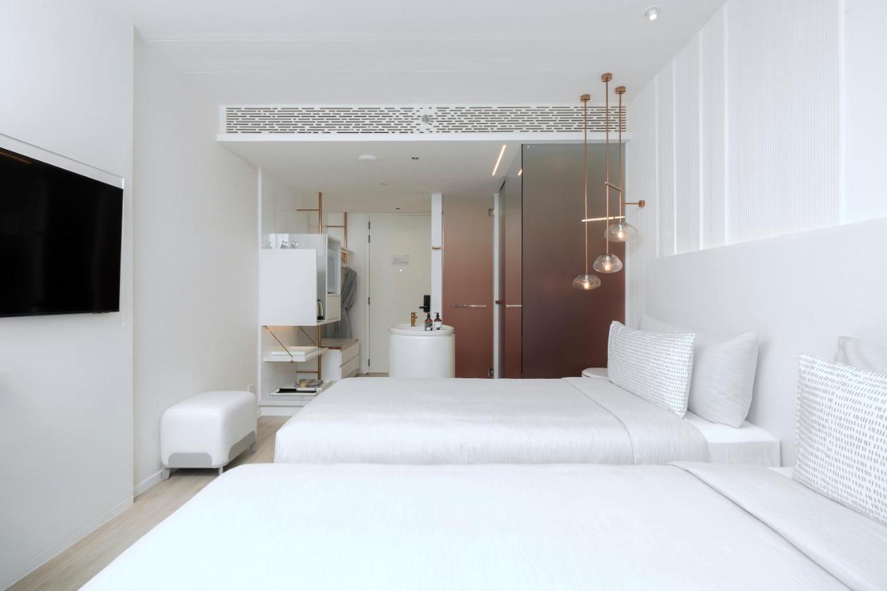 Innside By Melia Bangkok Sukhumvit Exterior photo Deluxe room