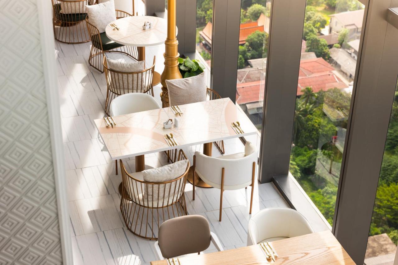 Innside By Melia Bangkok Sukhumvit Exterior photo 3D rendering of a balcony