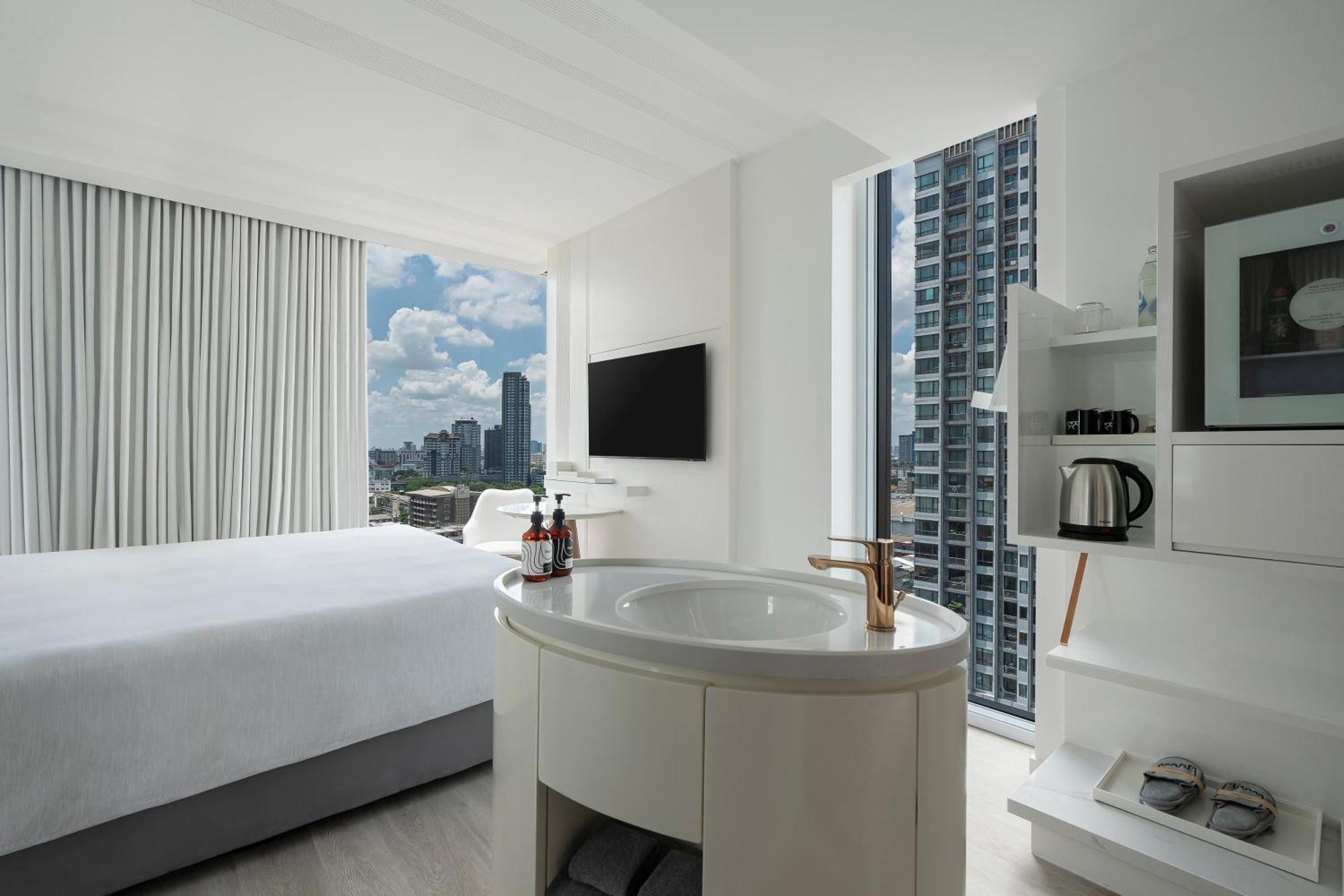 Innside By Melia Bangkok Sukhumvit Exterior photo A room at the hotel